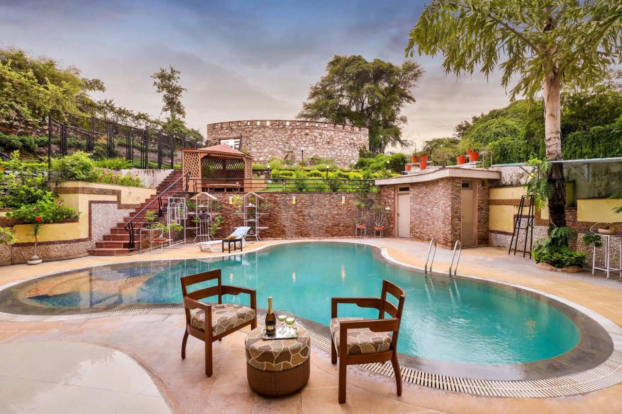 Stayvista'S Prakriti Farms With Outdoor Pool, Complimentary Breakfast And Hi-Tea Удайпур Экстерьер фото
