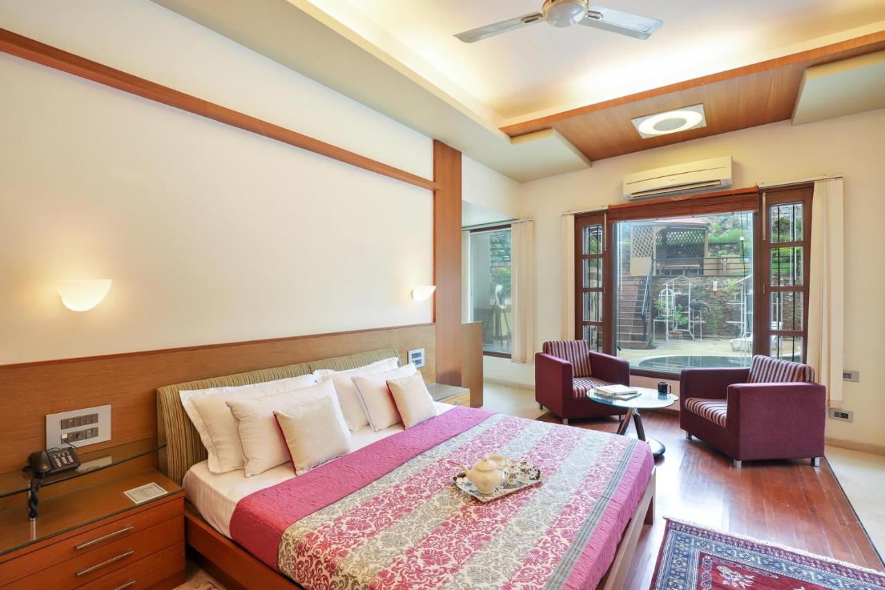Stayvista'S Prakriti Farms With Outdoor Pool, Complimentary Breakfast And Hi-Tea Удайпур Экстерьер фото
