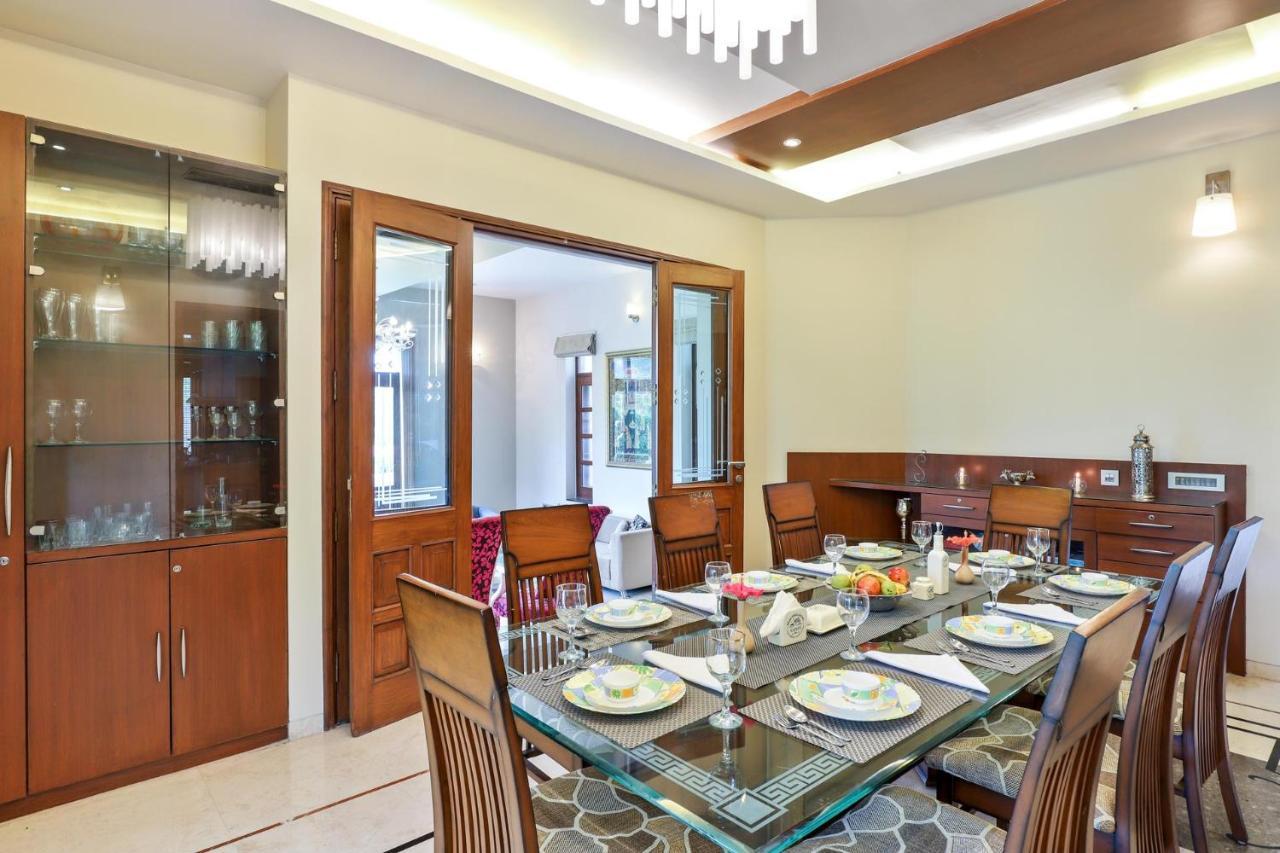 Stayvista'S Prakriti Farms With Outdoor Pool, Complimentary Breakfast And Hi-Tea Удайпур Экстерьер фото